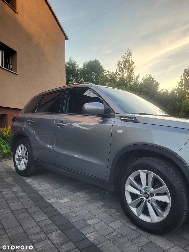 Suzuki Vitara 1.0 Boosterjet Premium 4WD - 8