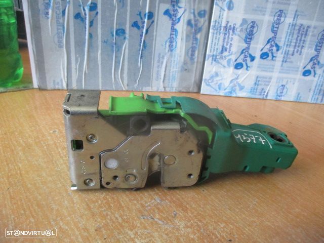 Fecho 50519058 ALFA ROMEO MITO 2010 3P Fe 6 Pinos - 1