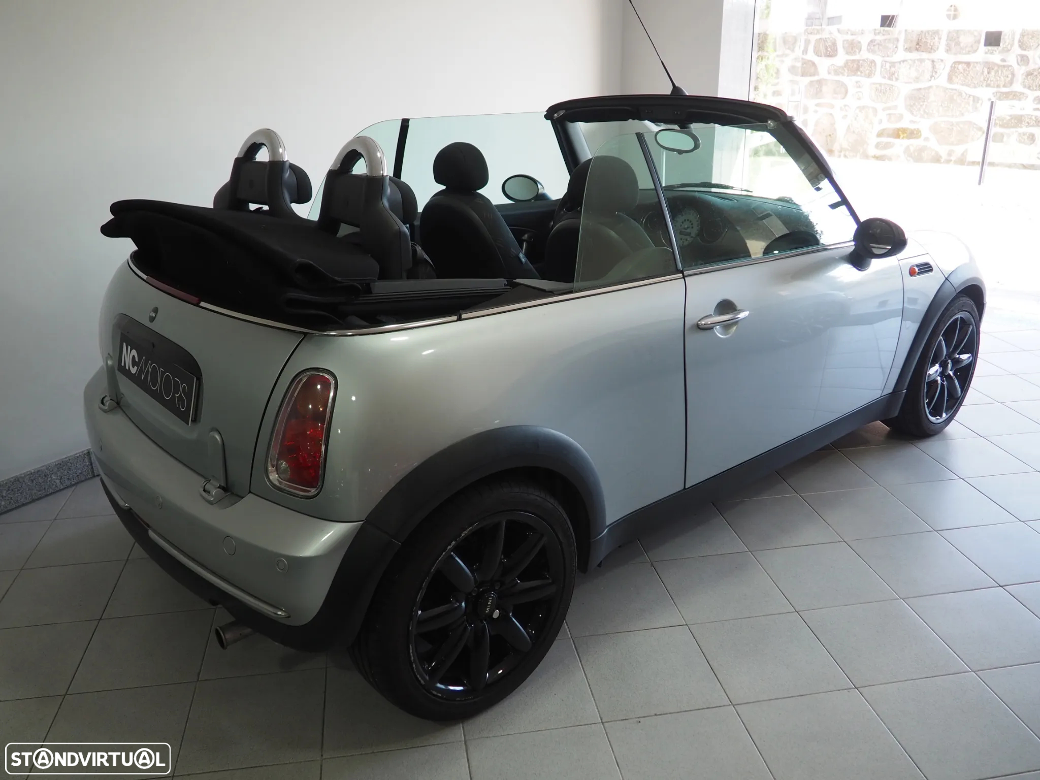 MINI Cabrio One - 12
