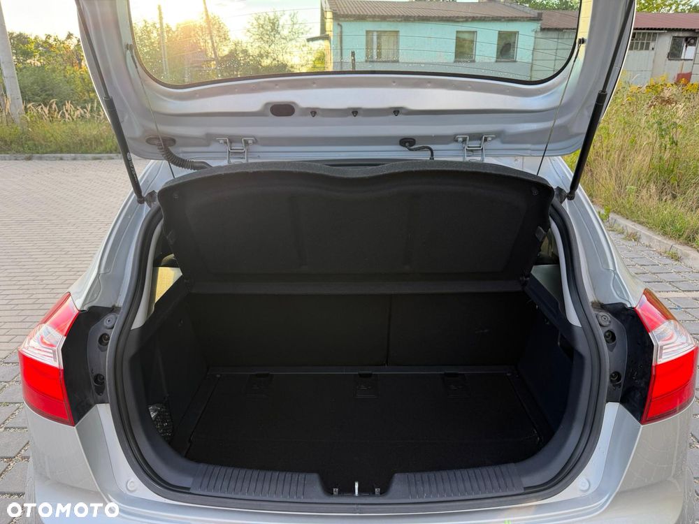 Kia Rio 1.4 Spirit - 14