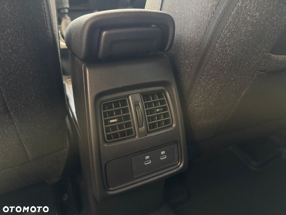 Renault Captur - 13