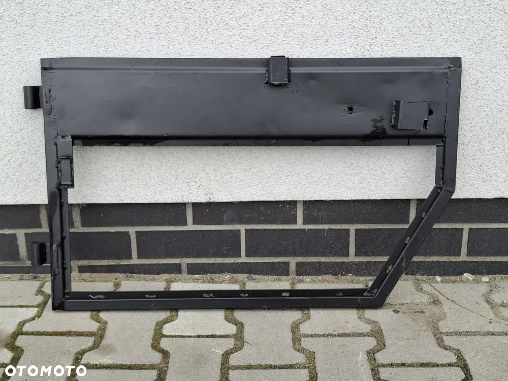 RAMKA DRZWI JCB 526 528 - 2