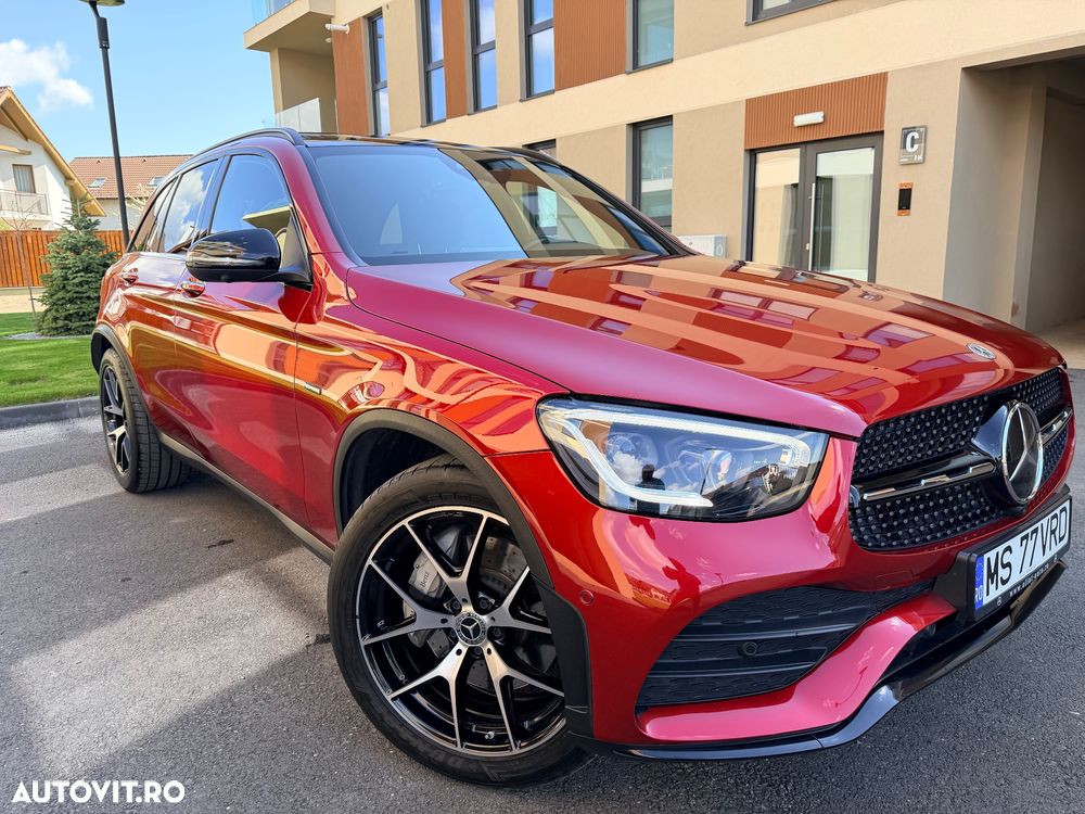 Mercedes-Benz GLC 300 e 4MATIC - 16