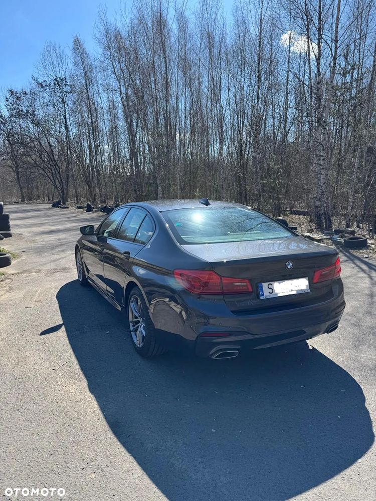 BMW Seria 5 520d xDrive - 5