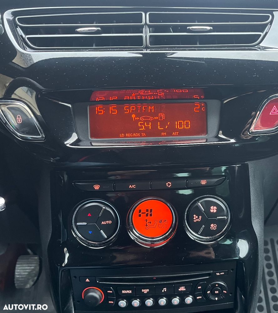 Citroën DS3 1.6 e-HDi Airdream BVM So Chic - 17