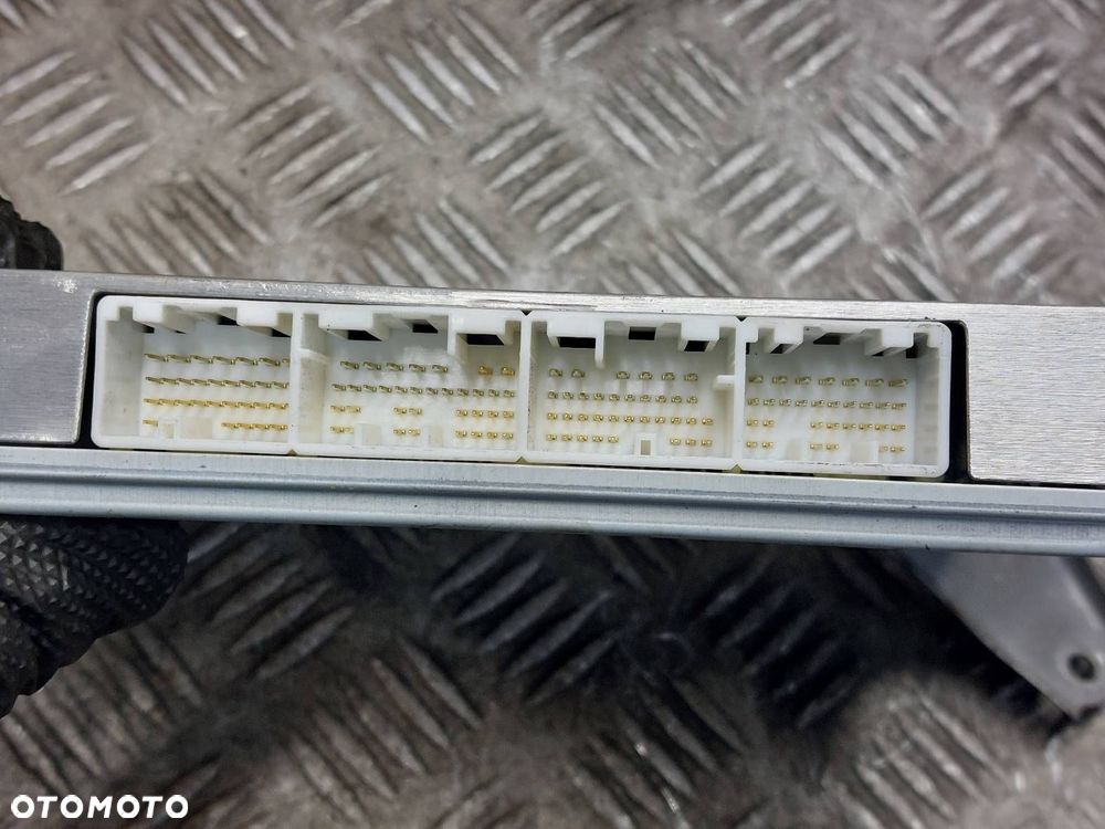 ZESTAW STARTOWY TOYOTA AVENSIS T25 2.2 D4D 89661-05C80 83800-05C00-C - 3