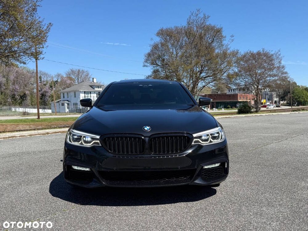 BMW Seria 5 540i xDrive Sport Line - 3