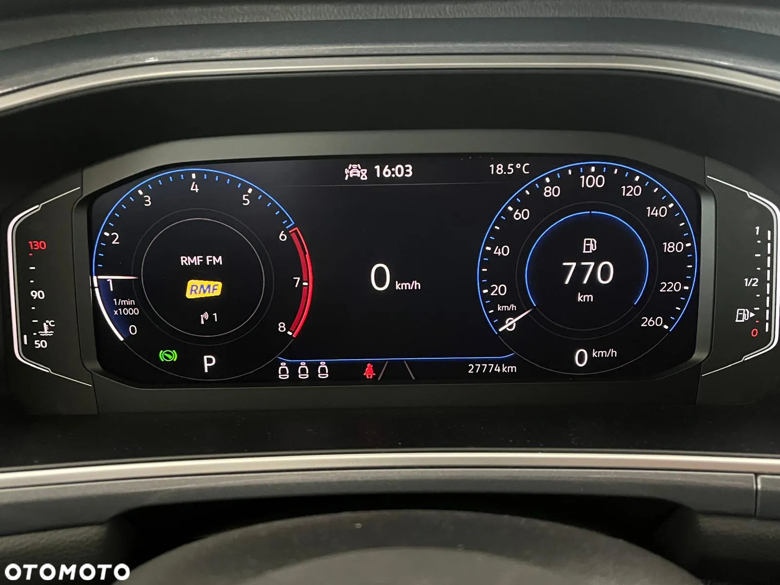 Volkswagen T-Roc 1.5 TSI Style DSG - 24