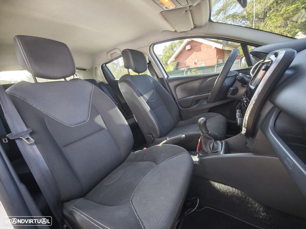 Renault Clio 1.5 dCi Dynamique S 82g - 23