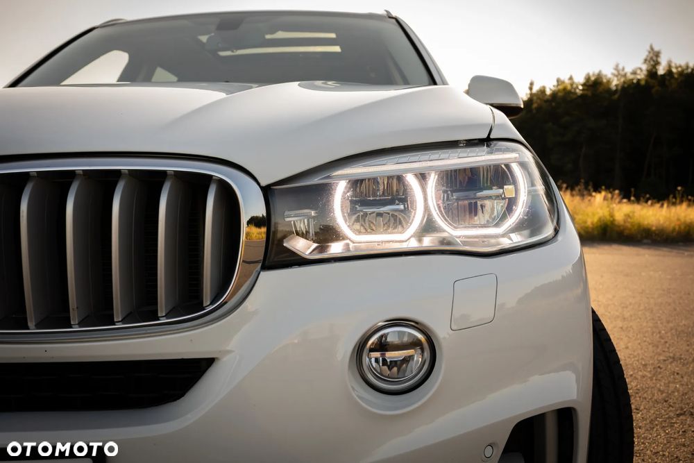 BMW X5 xDrive35i - 16