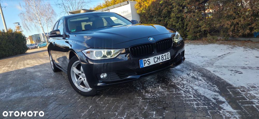 BMW Seria 3 325d Sport-Aut Luxury Line - 20