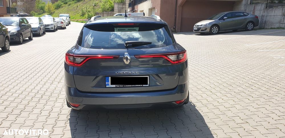 Renault Megane - 9