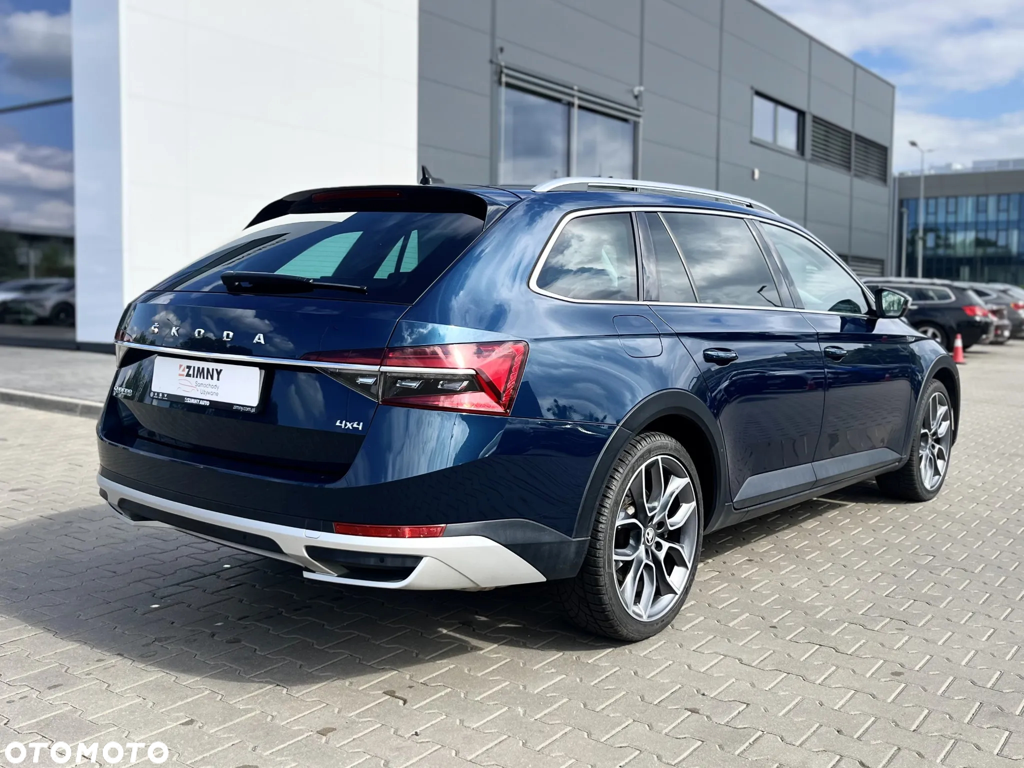 Skoda Superb 2.0 TSI 4x4 Scout DSG - 9