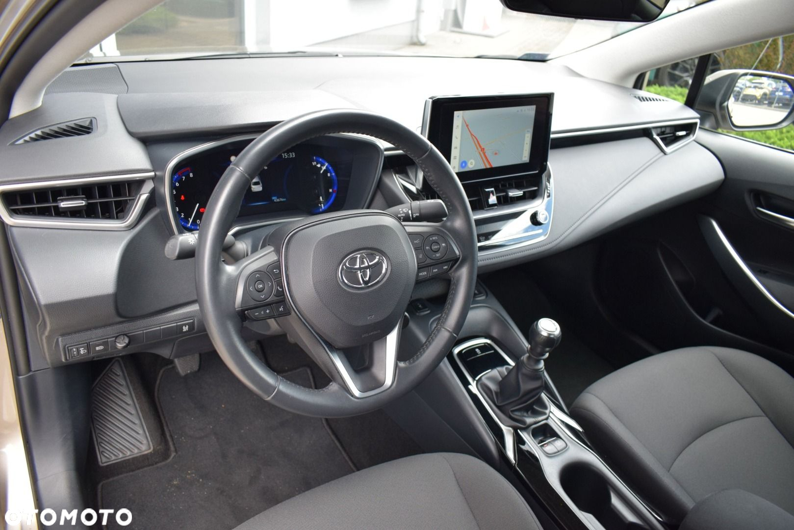 Toyota Corolla - 16