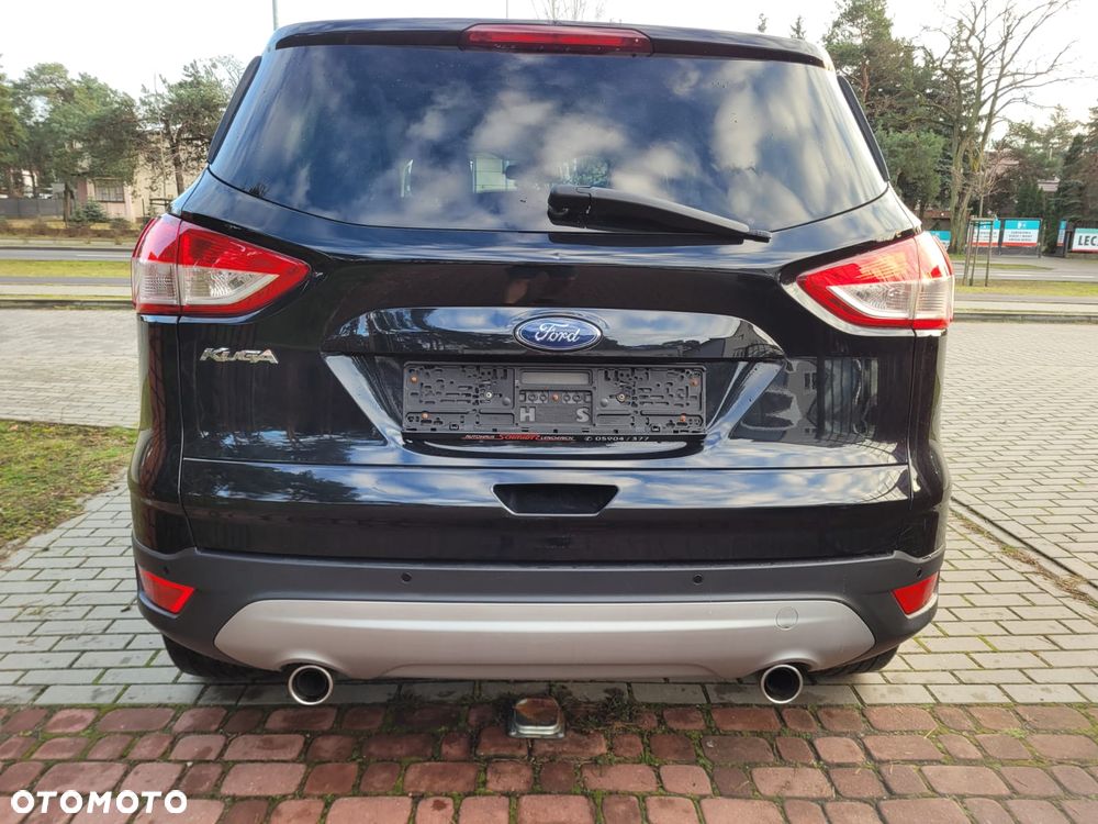 Ford Kuga 2.0 TDCi 2x4 Titanium - 6