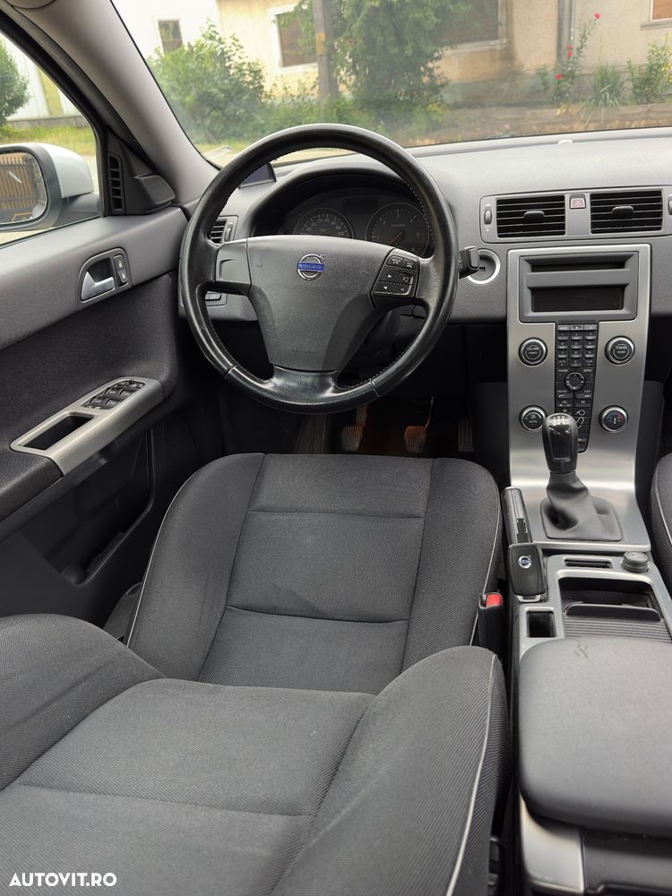 Volvo S40 1.6D DPF DRIVe Kinetic - 6