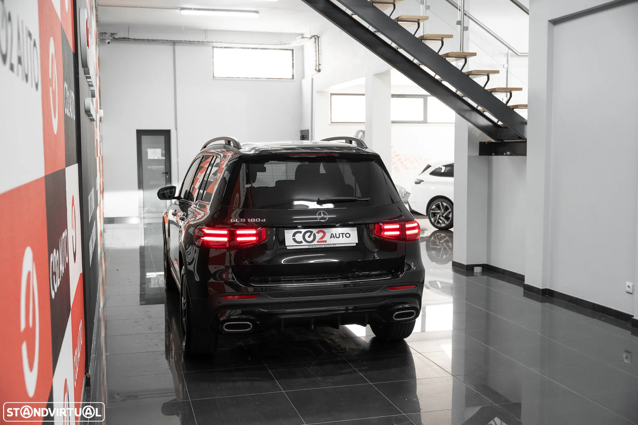 Mercedes-Benz GLB 180 d AMG Line - 6