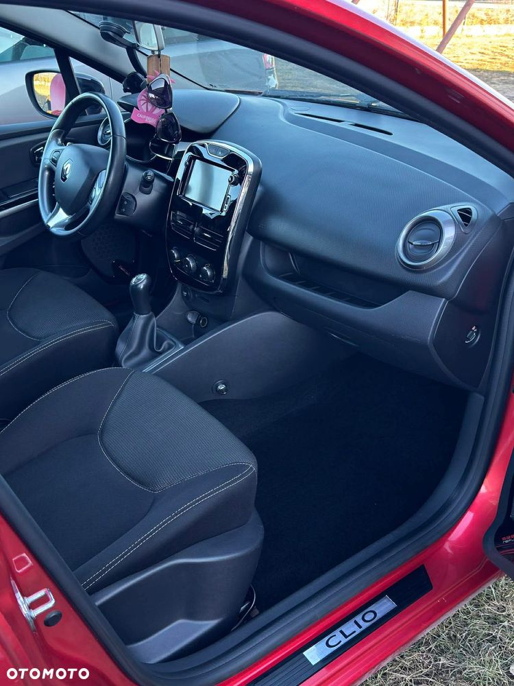 Renault Clio 0.9 TCe Techno Feel - 6