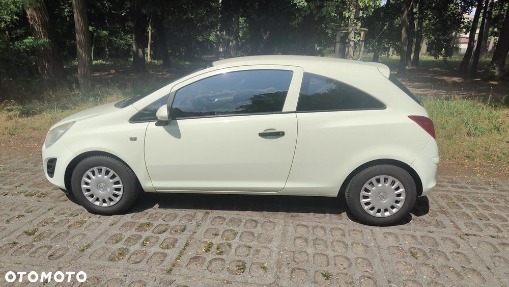Opel Corsa - 10