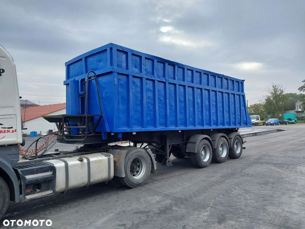 Wielton W24