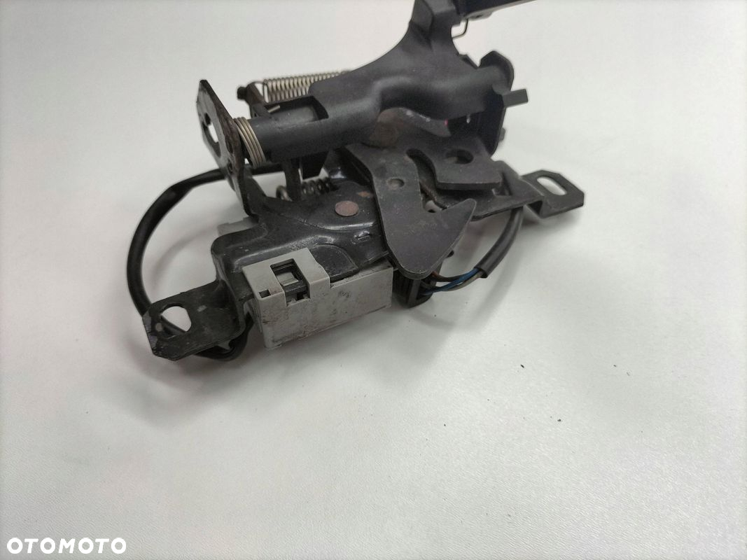 A1698800460 ZAMEK MASKI A1698800460 MERCEDES W169 - 2