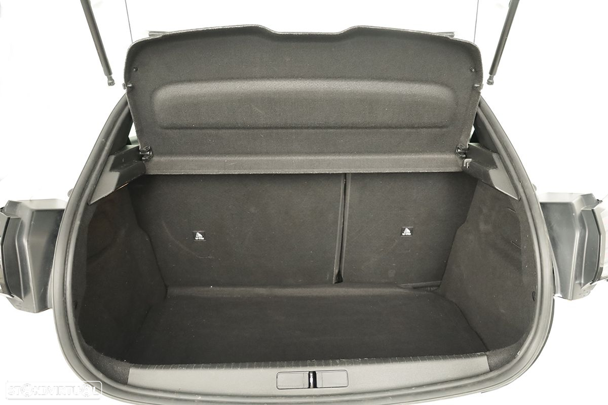 Peugeot 208 1.2 PureTech Active - 23