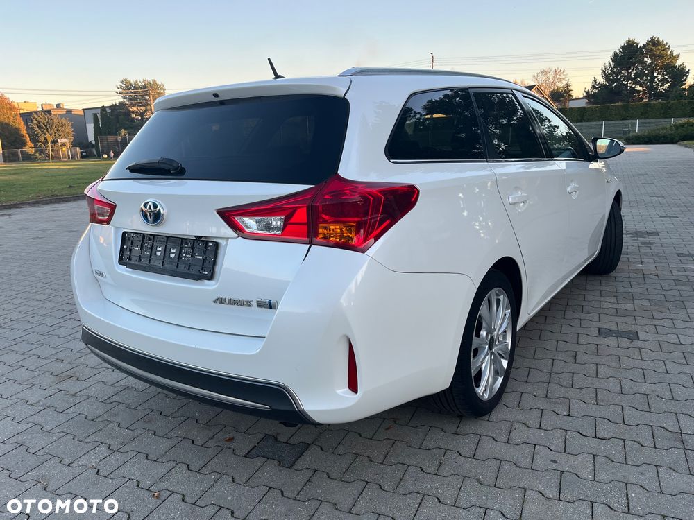 Toyota Auris - 4