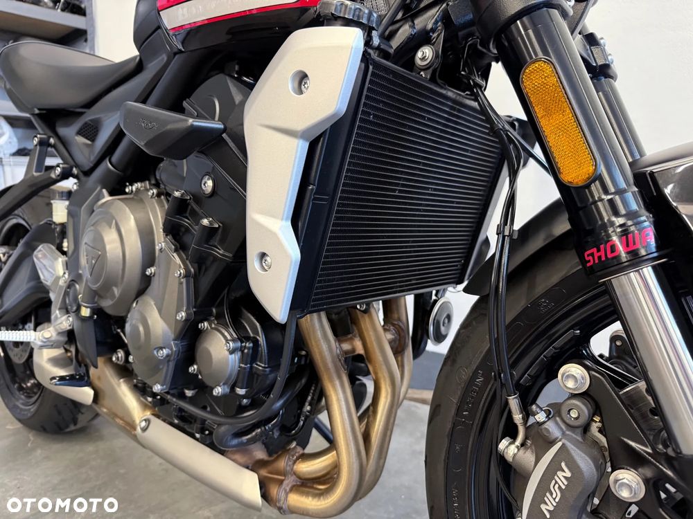 Triumph Trident - 13