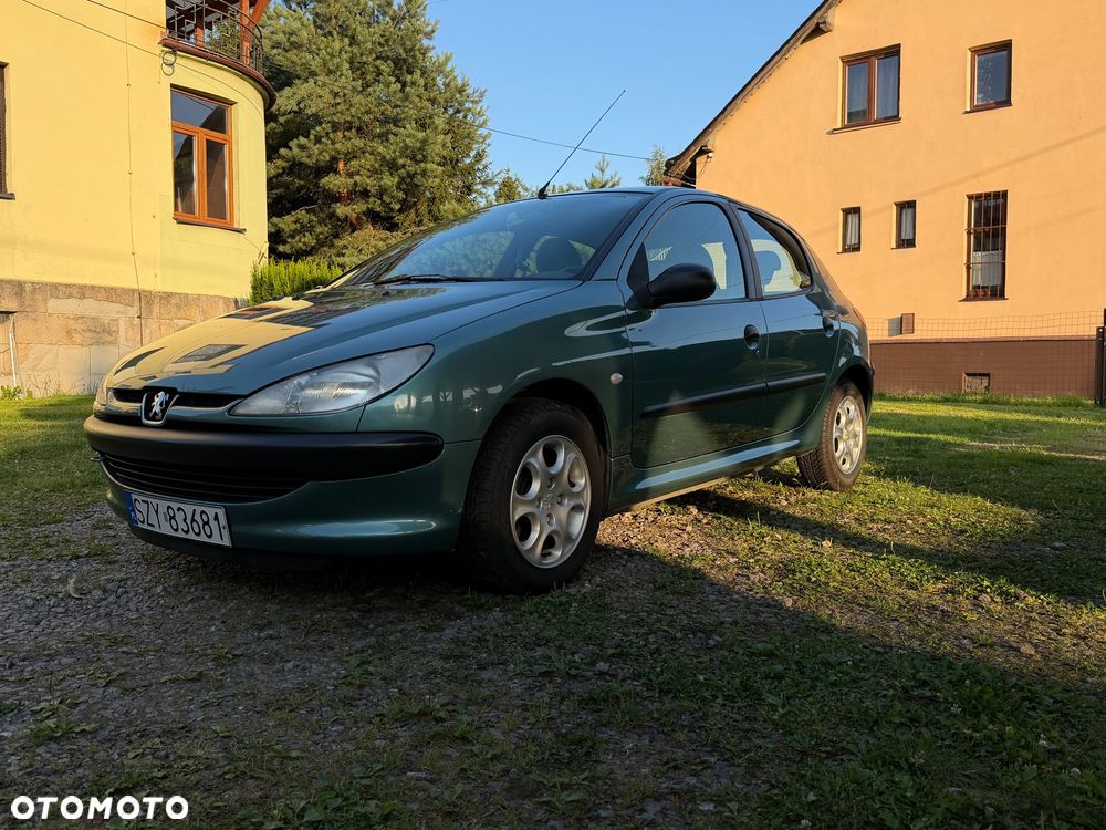 Peugeot 206 1.4 XT - 1