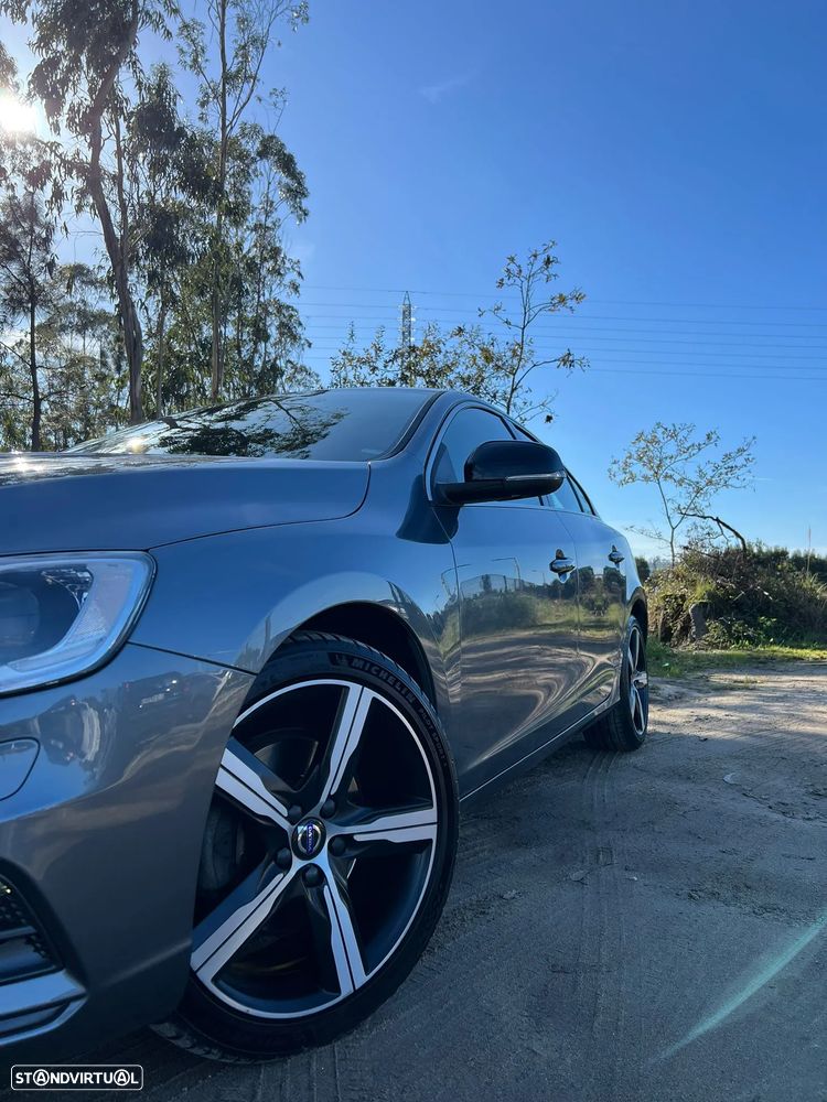 Volvo S60 2.0 D4 R-Design Geartronic - 11