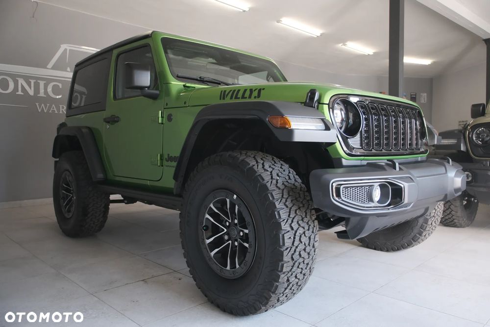 Jeep Wrangler - 4