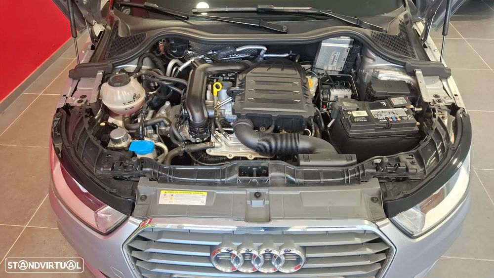 Audi A1 Sportback 1.0 TFSI Design - 14