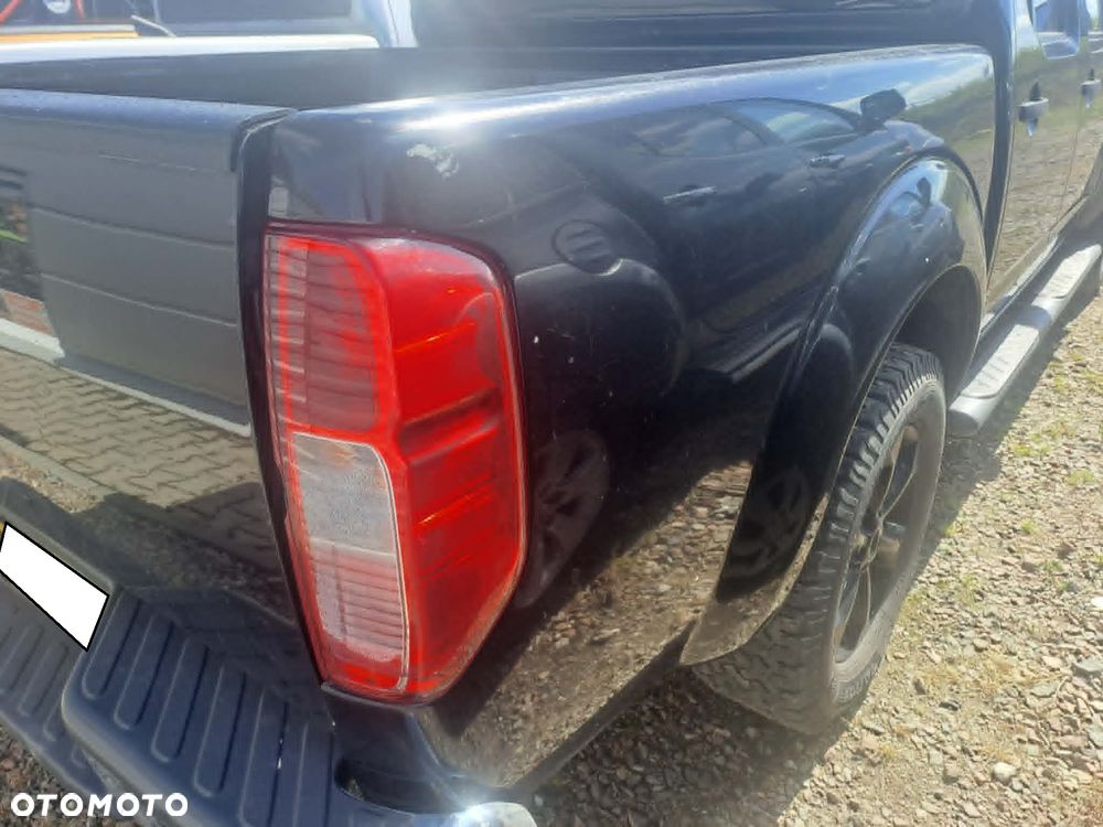 Nissan Navara D40 części paka relingi zderzak lampa - 1