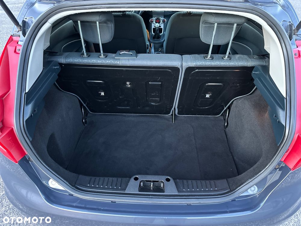 Ford Fiesta 1.25 Viva - 38