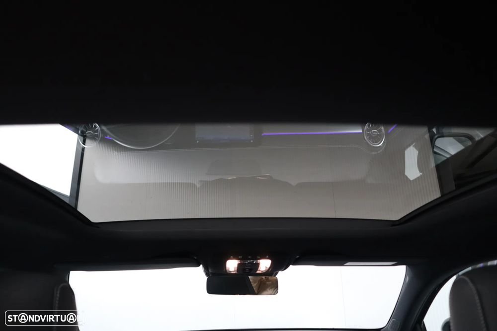 Mercedes-Benz A 250 e 8G-DCT AMG Line - 11