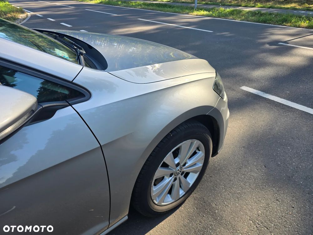 Volkswagen Golf VII 1.6 TDI BMT Comfortline - 22