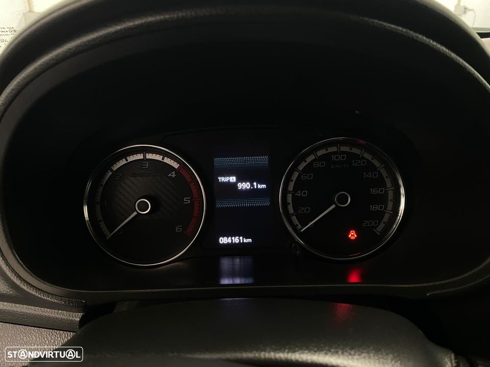 Mitsubishi L200 2.3 DI-D CD Invite 4WD - 20