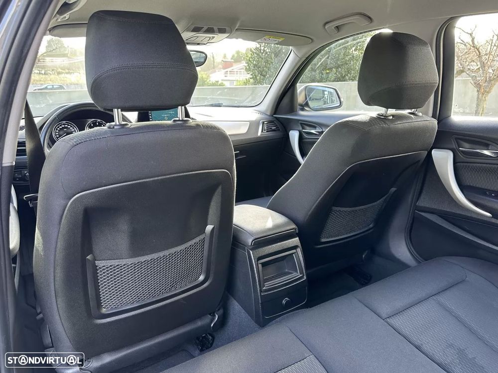 BMW 116 d Line Sport - 42