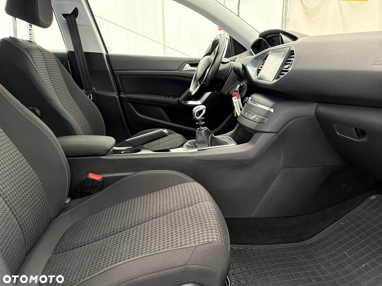 Peugeot 308 - 22