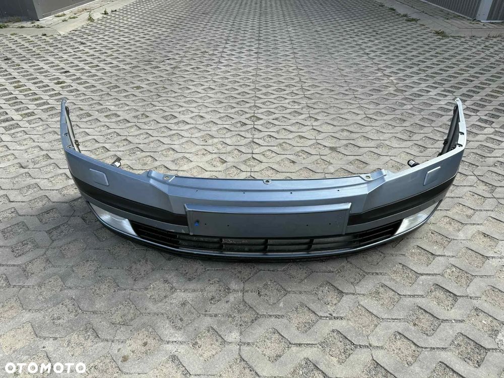 Skoda Octavia II Zderzak Przód przedni kompletny spryski halogen 9151 04-08 - 8