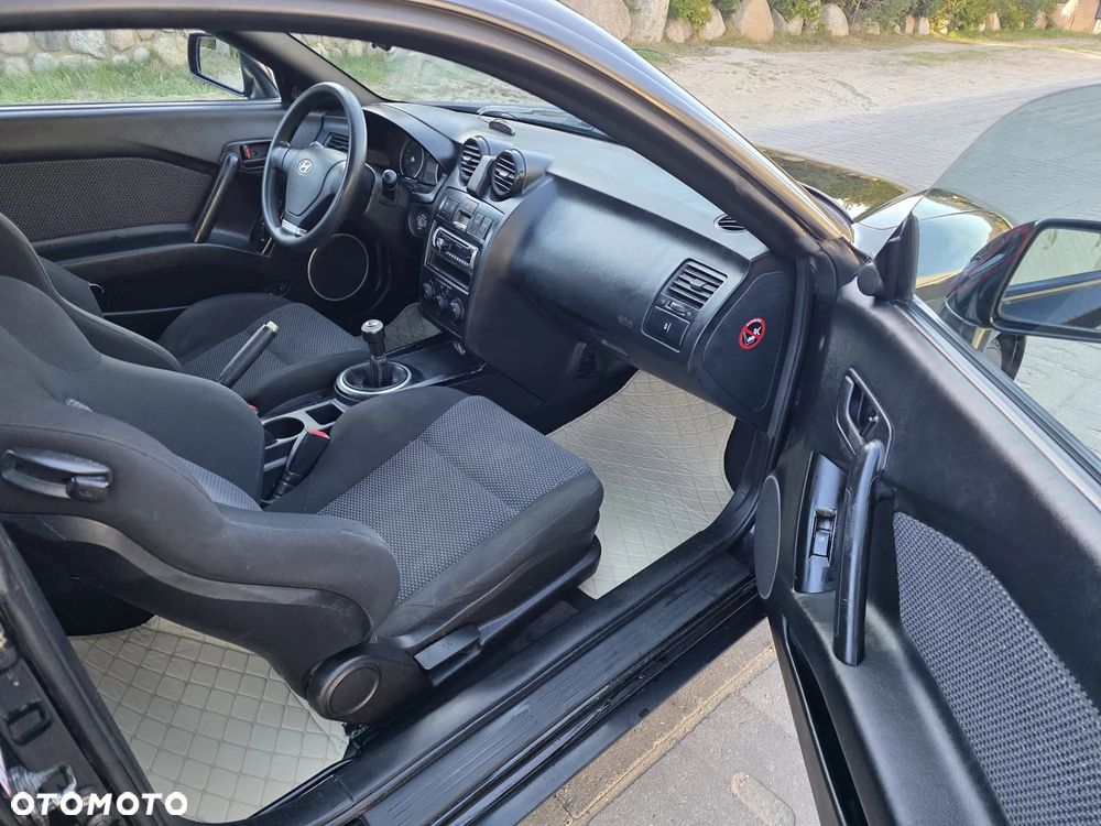 Hyundai Coupe 1.6 16V - 11