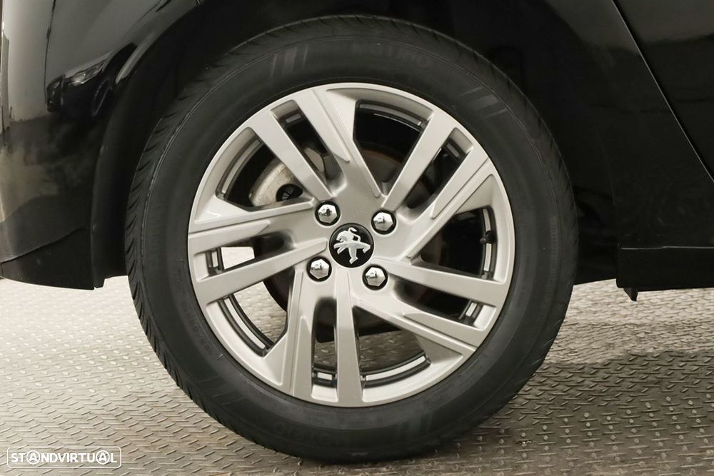 Peugeot 208 1.2 PureTech Allure - 5