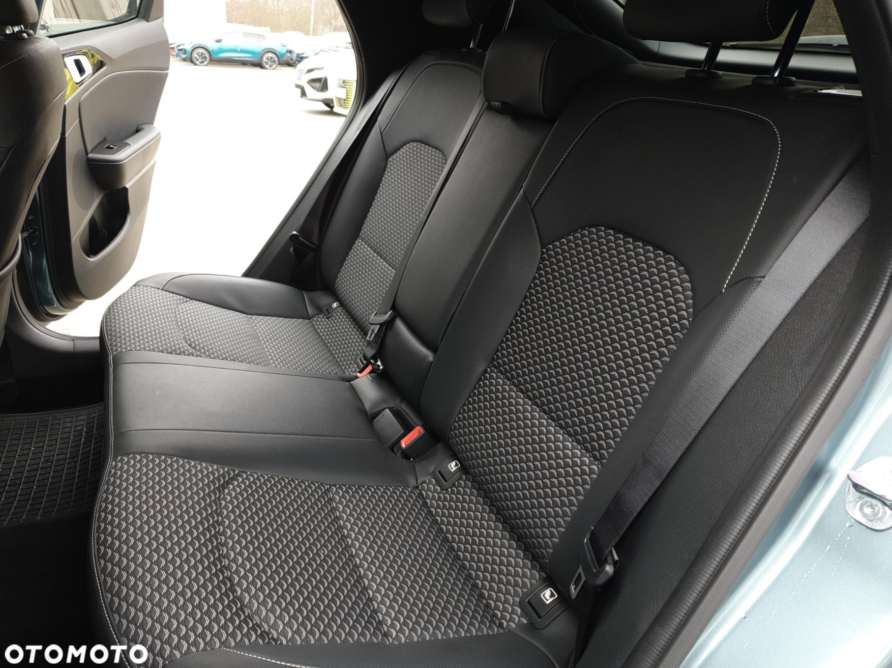 Kia XCeed 1.5 T-GDI L DCT - 16