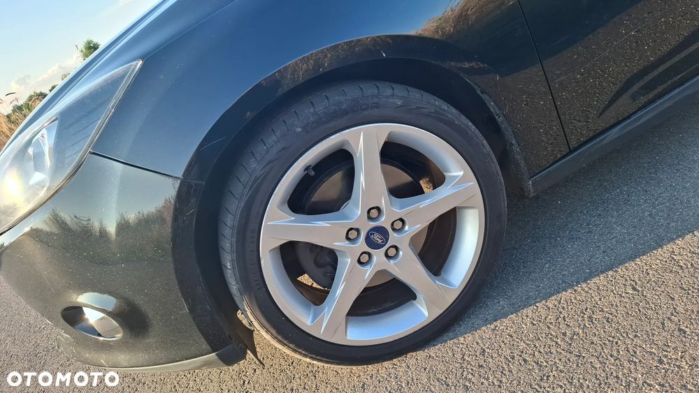 Ford Focus 1.6 EcoBoost Edition - 18