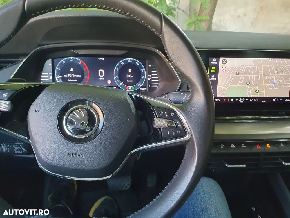 Skoda Octavia 2.0 TDI DSG Ambition - 8