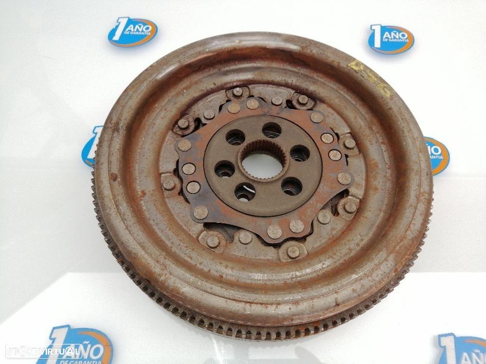 VOLANTE MOTOR VOLKSWAGEN GOLF V 2005 -06F105266E - 4