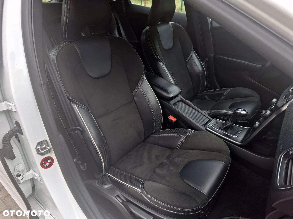 Volvo V40 D3 RDesign - 24