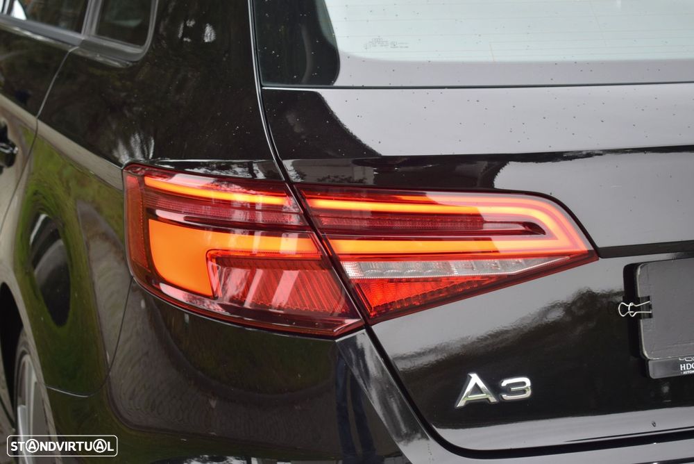 Audi A3 Sportback 1.6 TDI S-line - 52