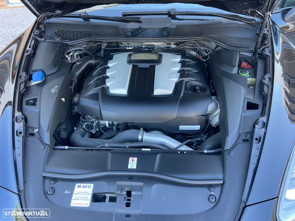 Porsche Cayenne 3.0 V6 - 18