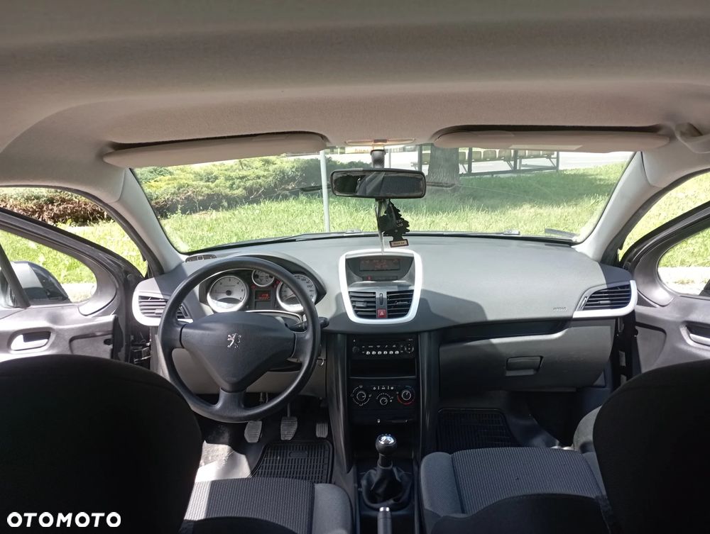 Peugeot 207 70 HDi FAP Filou - 14